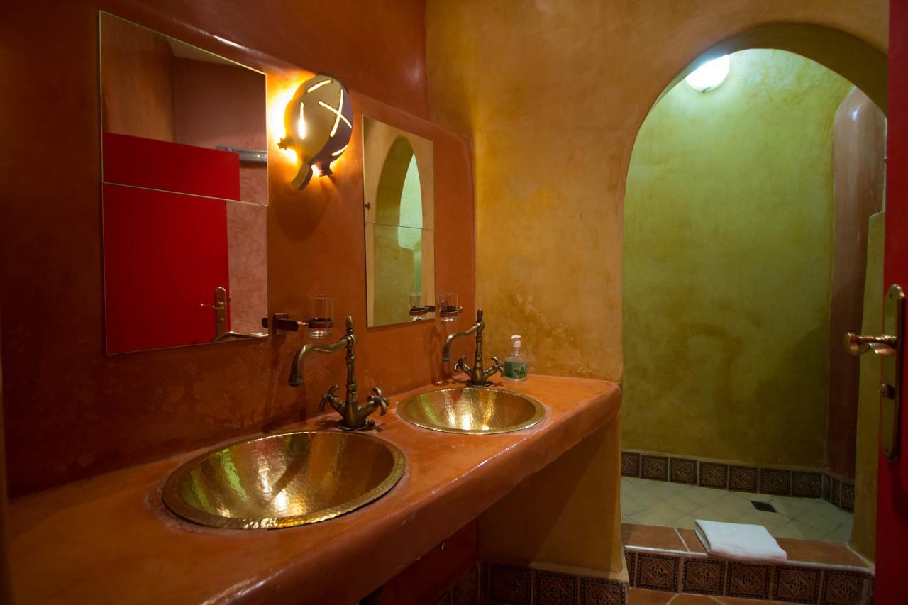 Riad Haj Palace & Spa Fès Exteriér fotografie Bathroom in a hotel